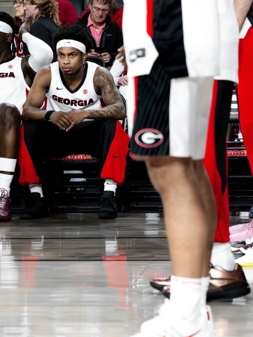 Smurf locked in on the Georgia bench